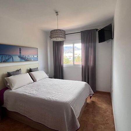 Melo Home Vecindario-Near Airport-Elevator-Garage Sardina Zewnętrze zdjęcie