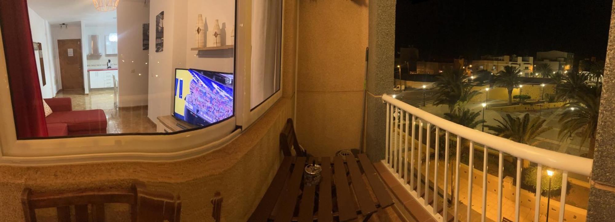 Melo Home Vecindario-Near Airport-Elevator-Garage Sardina Zewnętrze zdjęcie