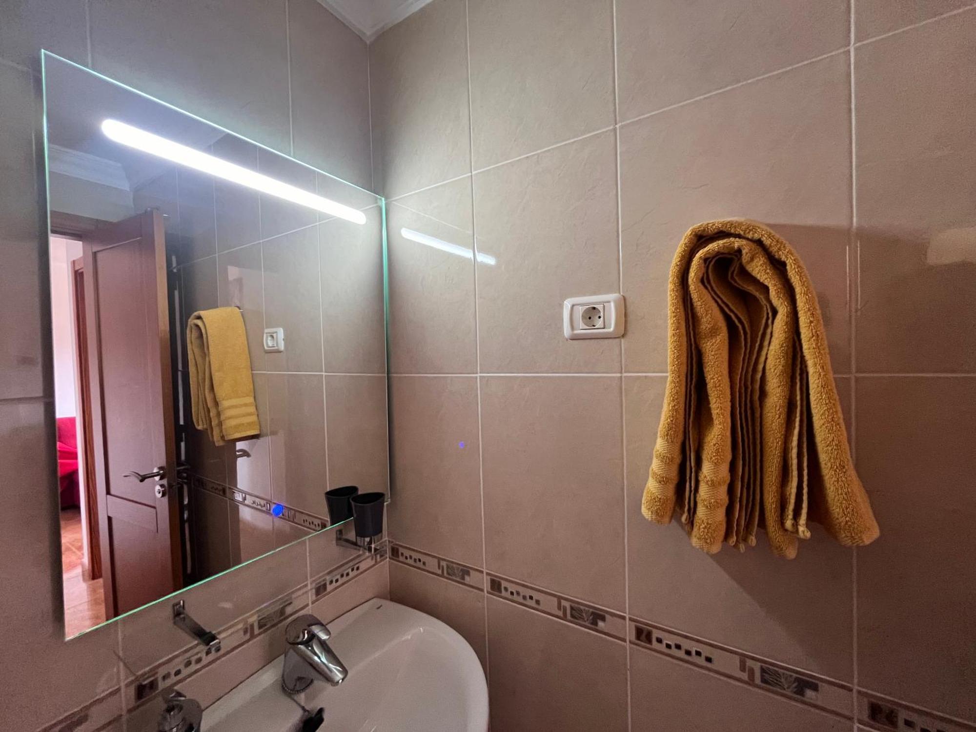 Melo Home Vecindario-Near Airport-Elevator-Garage Sardina Zewnętrze zdjęcie